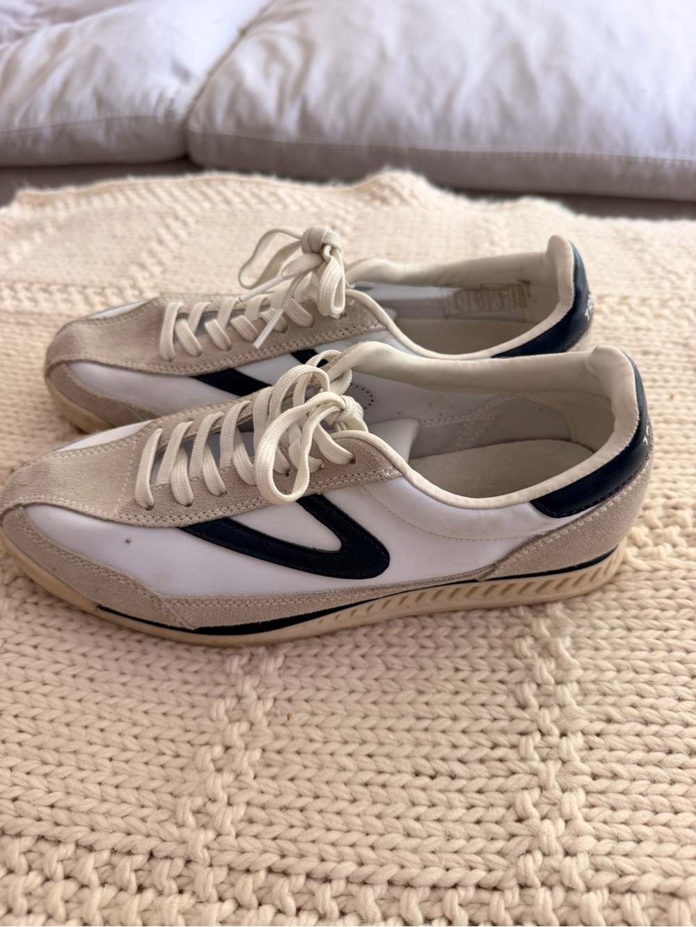 Tretorn White and Navy Retro Low-Top Sneakers